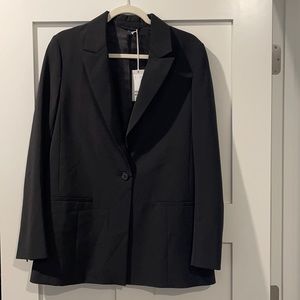 COS black blazer